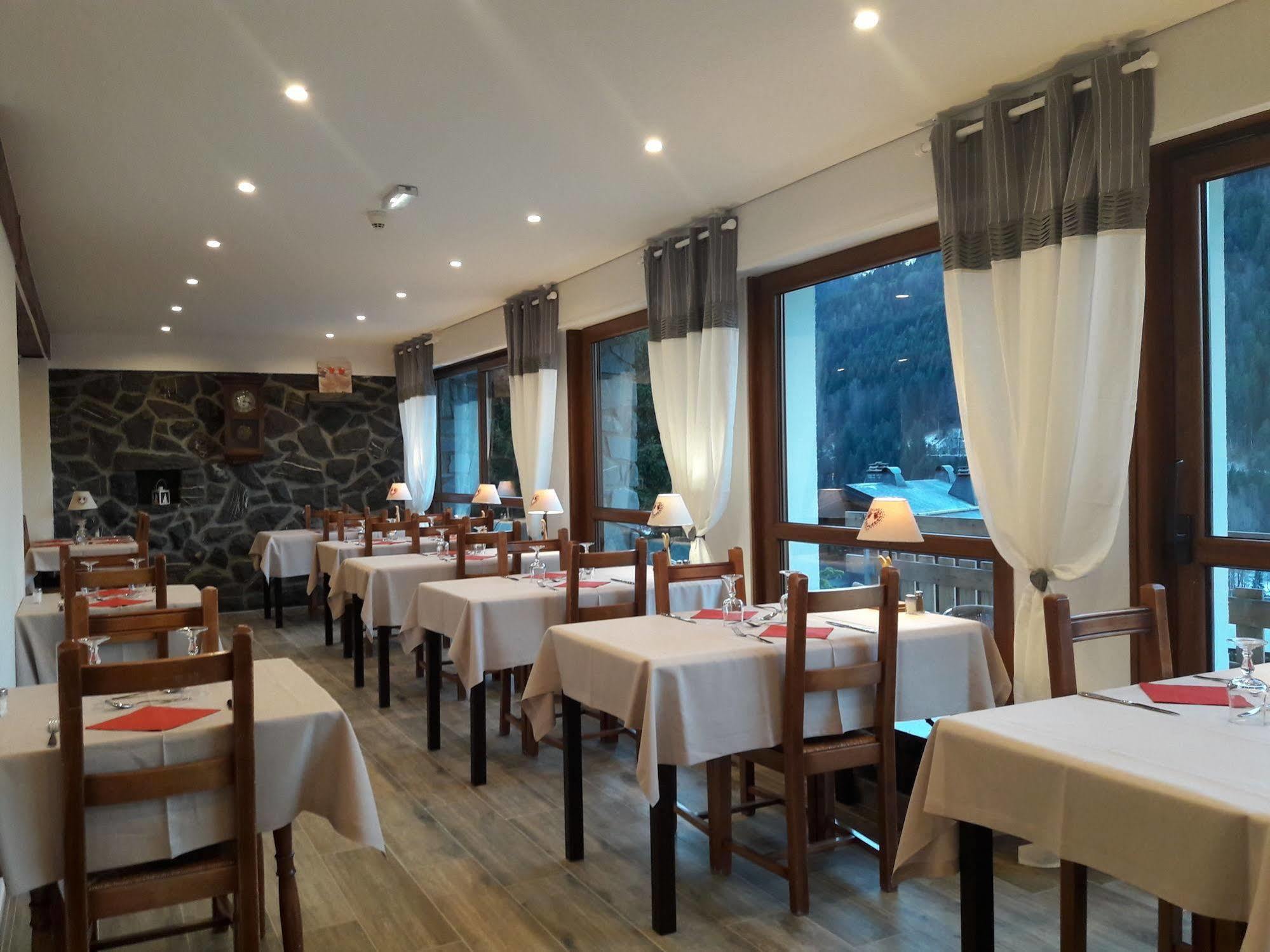 Le Chabi Hotel La Chapelle-d'Abondance Bagian luar foto